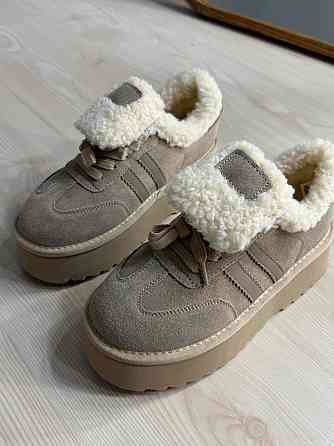 Ботинки женские Hengji 009-3 угги замшевые на меху бежевые, 37, 23,5 см Киев