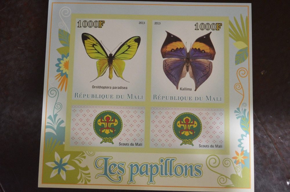 Мали. Марки. Фауна. Блок. 2013 год (В-3) Полтава - изображение 1