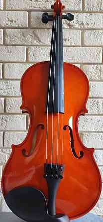 Скрипка (нова) 4/4 у футлярі. Харків