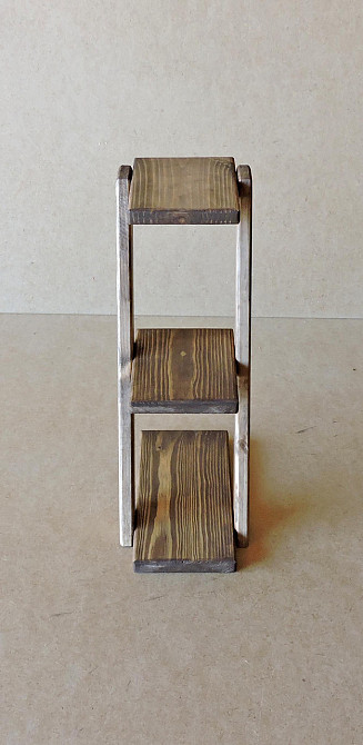 Подставка для цветов 