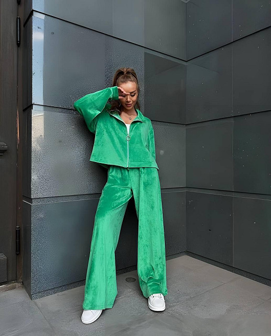 Жіночий прогулянковий плюшевий костюм: кофта та штани Зелений, 42/46 Одеса - фото 1