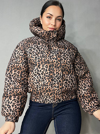 Куртка женская Lady Yep 9006 короткая с капюшоном леопардовый принт на резинке демисезонная коричнев Одесса - изображение 1