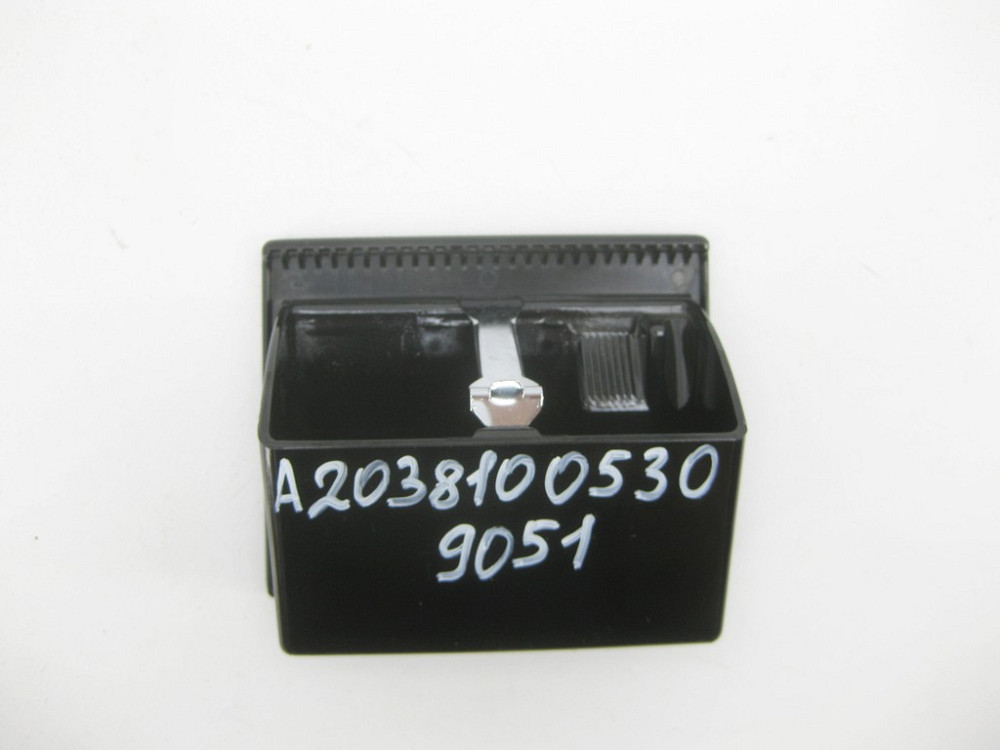 Mercedes-Benz  A2038100530 9051 Попільничка в підлокітнику центральної консолі чорна C-class W203 CLK Coupe C209 C-class S203 CL203 Одеса - фото 5
