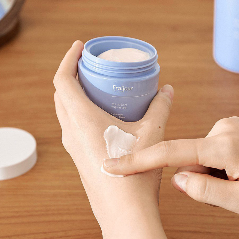 Зволожуючий крем для обличчя Pro-Moisture Intensive Cream Fraijour 50 мл Київ - фото 4