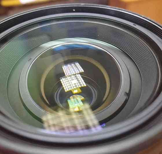 Розкішний об'єктив Nikon F Nikon AF Nikkor 24-85mm f/2.8-4D IF. Харків