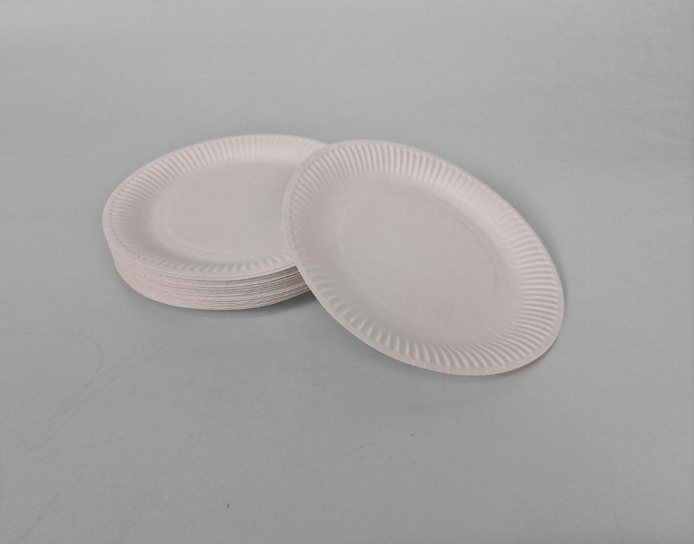 Тарілка паперова біла D-18 см (50) (50 шт.) Харків - фото 1