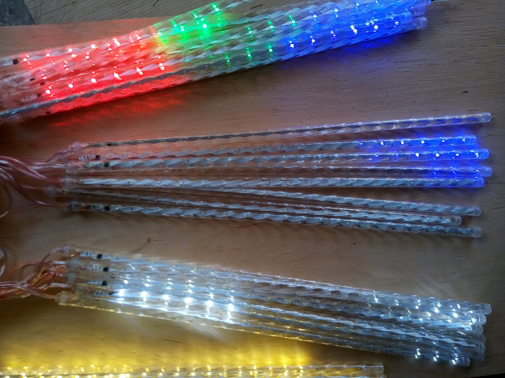 Новогодняя светодиодная лед гирлянда ШТОРА ПАЛОЧКИ 8 шт 3 м мультиколор Киев - изображение 5