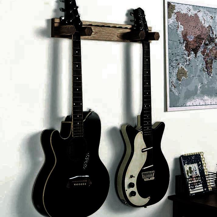 Настенный держатель гитары 