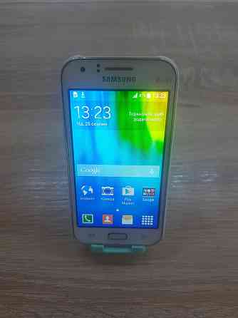 Б/У Смартфон Samsung Galaxy J1 J100H/DS White Дніпро