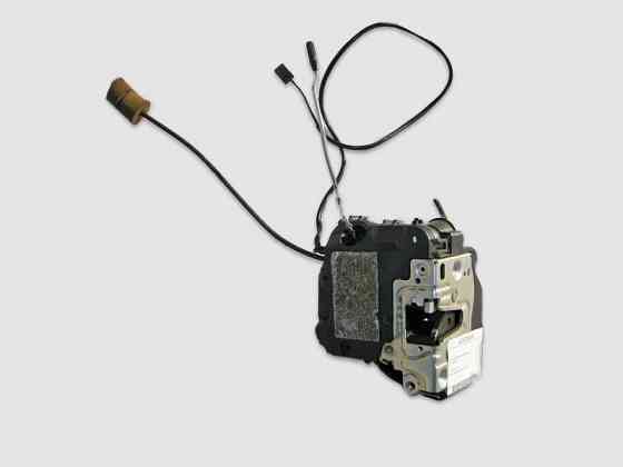 Mercedes-Benz  A2197200435 Замок передніх правих дверей CLS C219 Одесса