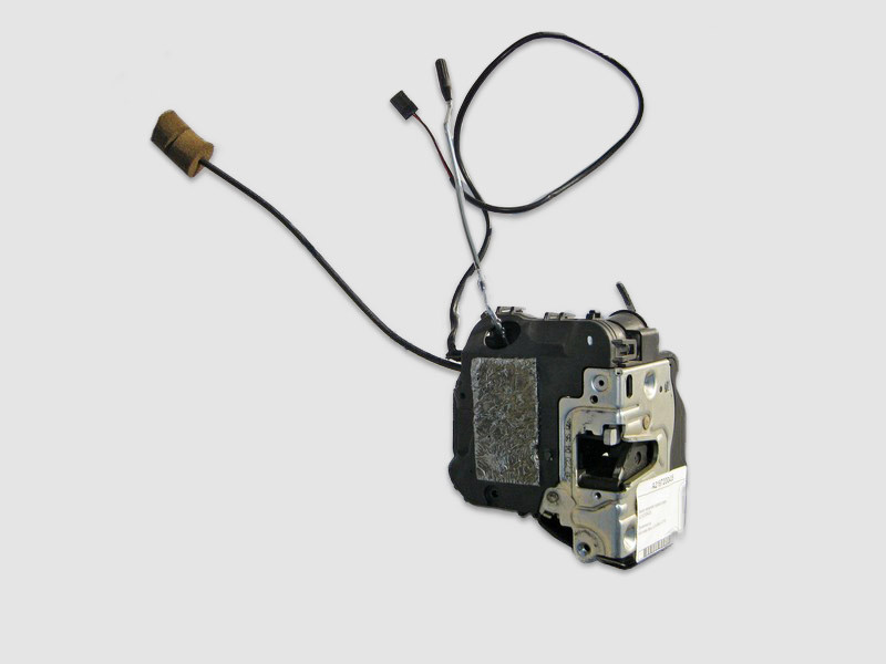 Mercedes-Benz  A2197200435 Замок передніх правих дверей CLS C219 Одесса - изображение 1