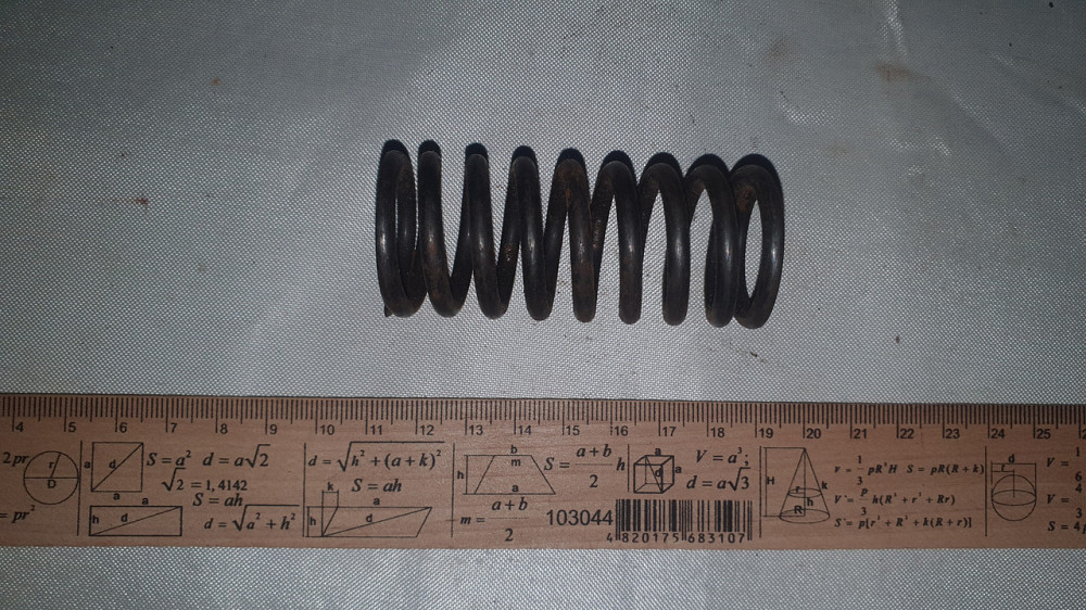 Пружина стиснення 32.2х72х4 мм. СССР. Харків - фото 1