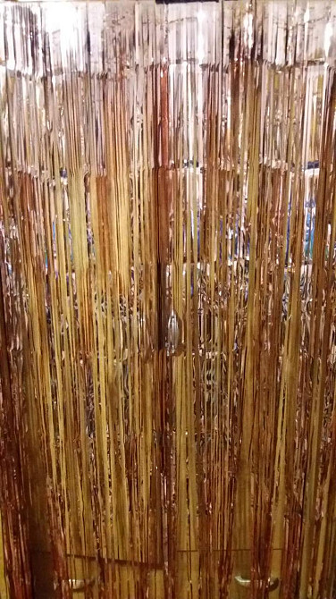 Дощик для фотозони прикраса 245 см на 92 см рожеве золото Київ - фото 9