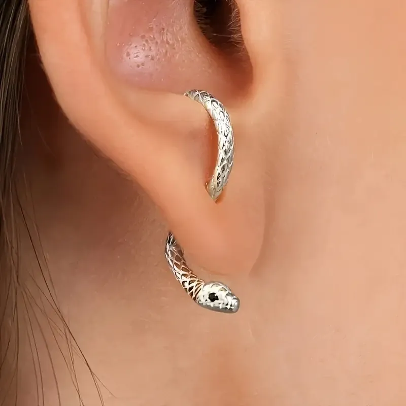 Сережки змійки сріблястого кольору – пара 2,3 см, гвоздики, унісекс Київ - фото 1