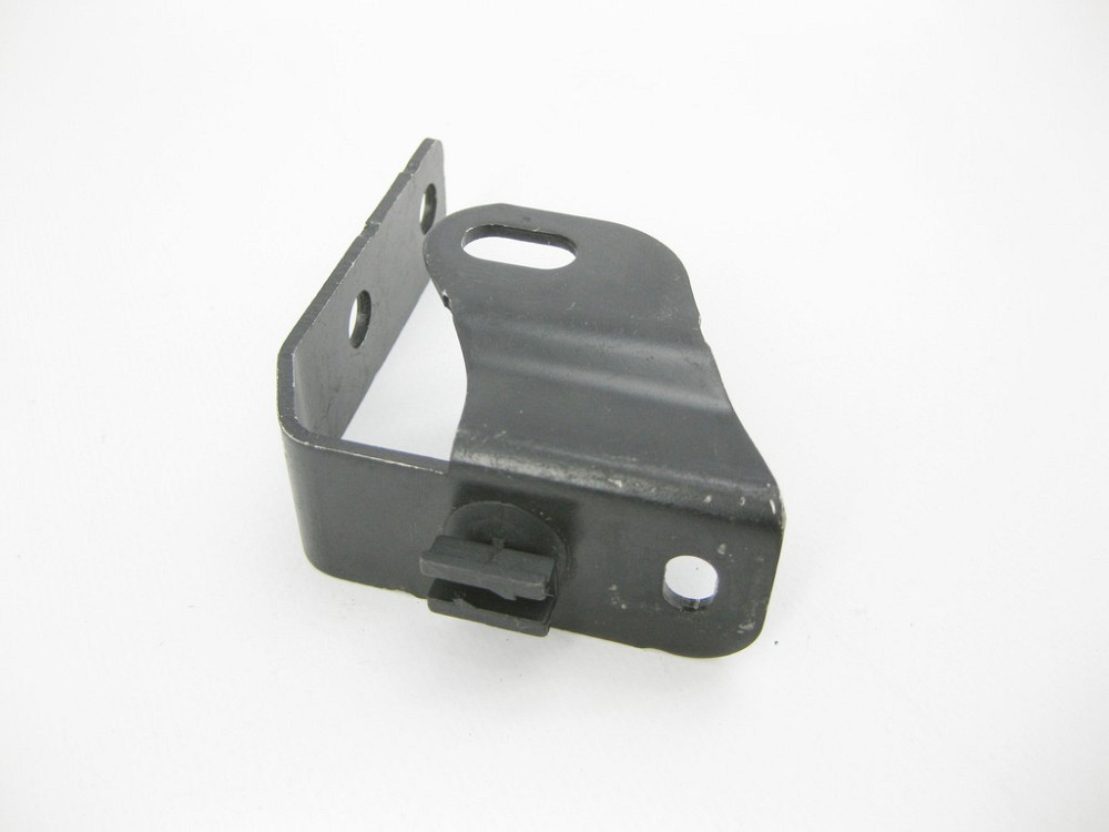 Mercedes-Benz  204626054 Кронштейн нижнього кріплення лівої фари на окулярі C-Class W204 E-Class C207 Одеса - фото 7