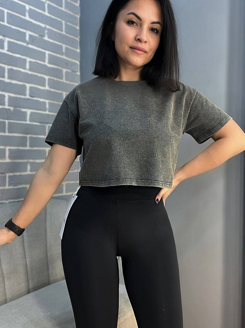 Футболка женская A-N 2308 вареная тай-дай короткая широкая кроп-топ one size серая, серый, one size Киев - изображение 7