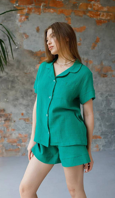 Жіночий літній костюм шорти і сорочка М Зелений Харків - фото 2