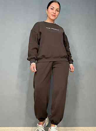 Костюм женский A-N 27063 свитшот и джогеры оверсайз с вышивкой коричневый, коричневый, S Киев