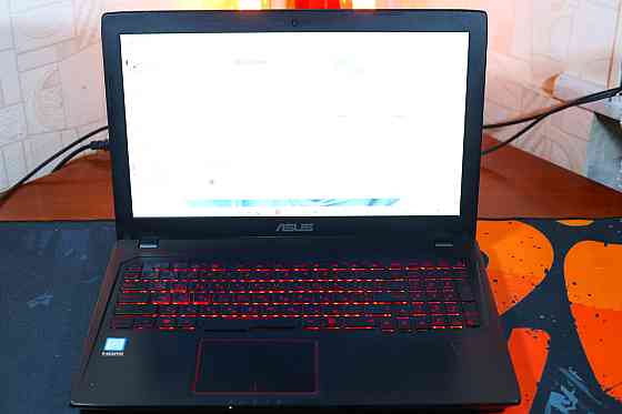 Игровой мощный ноутбук ASUS ROG Strix GL553VE i5-7300HQ /16 GB / 2 шт SSD/GeForce GTX 1050 Ti Б\У Киев