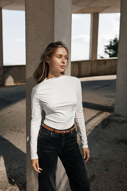 Жіночий базовий боді з драпіруванням мікро дайвінг Молочний, 46/48 Одеса - фото 3