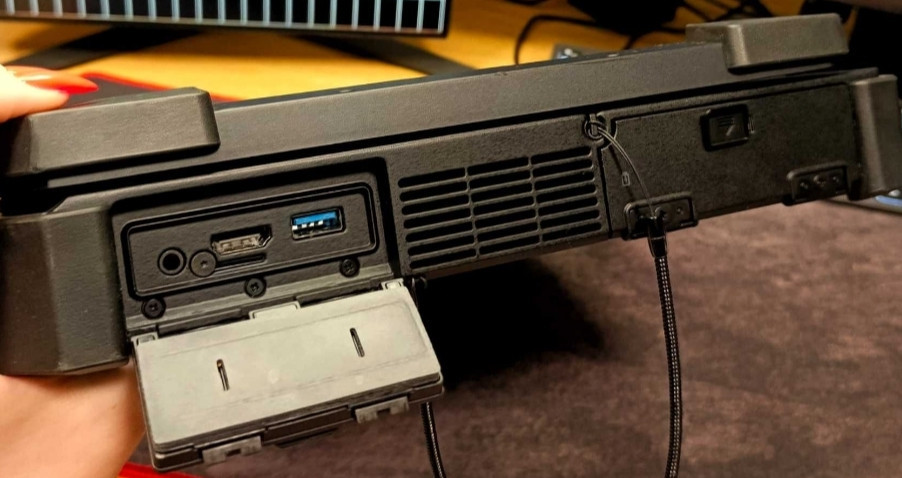 Ноутбук Защищённый Dell Rugged Extreme 7414 TOUCH i5 16/512Gb. SSD m2 Киев - изображение 3