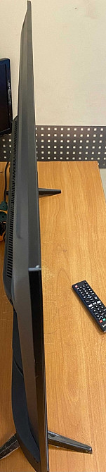 Безрамковий 4К ГОЛОСОВИЙ телевізор Samsung SmartTV 45' Wi-Fi IPTV Київ - фото 1