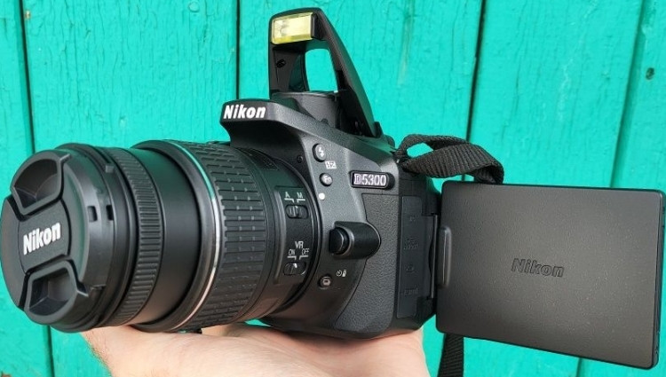 Дзеркальний фотоапарат
Зі знімним об'єктивом
Nikon D5200+18-55 VR ll Київ - фото 6