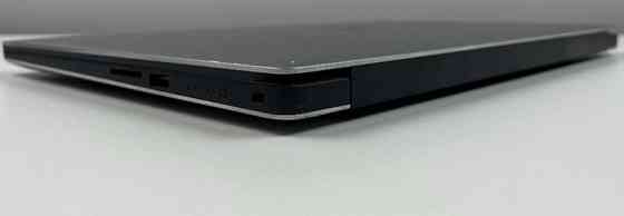 Ноутбук (Дел) Dell Precision 5540 Екран: 15.6