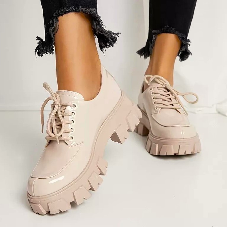 Жіночі лакові Бежеві Броги Туфлі Оксфорди на Танкетці Шкіряні Мокасини (розміри: 36,37,38,39,40,41) Дніпро - фото 9