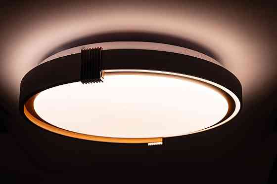 COLISEUM матовый 60W 395*60мм 3000К-6500К с ДУ белое золото Киев