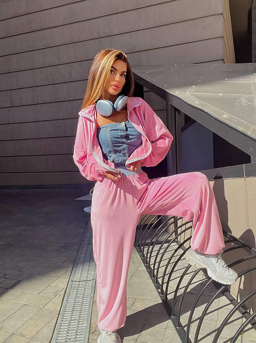 Жіночий стильний повсякденний костюм із ніжного велюру Барбі, 42/44 Одеса - фото 9