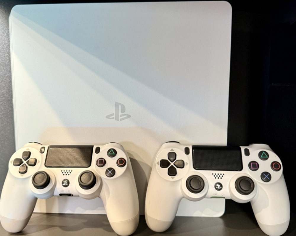 Приставка PlayStation 4 slim white Киев - изображение 1