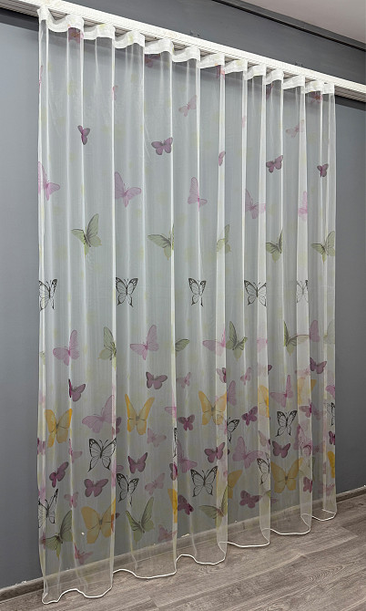 Тюль органза с крупным разноцветным принтом 