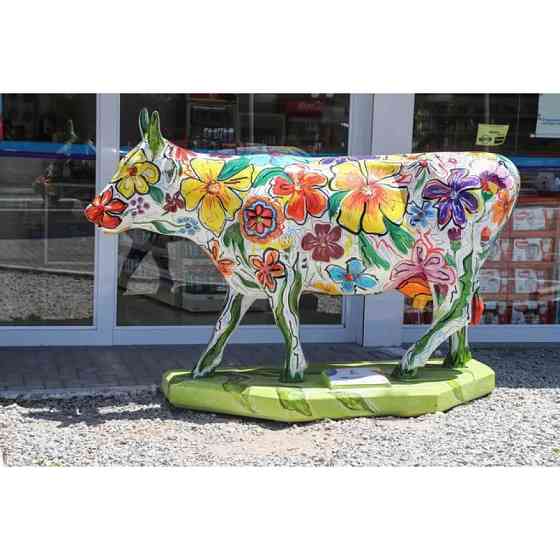 Колекційна статуетка корова Vaca Flora, Size L Рівне