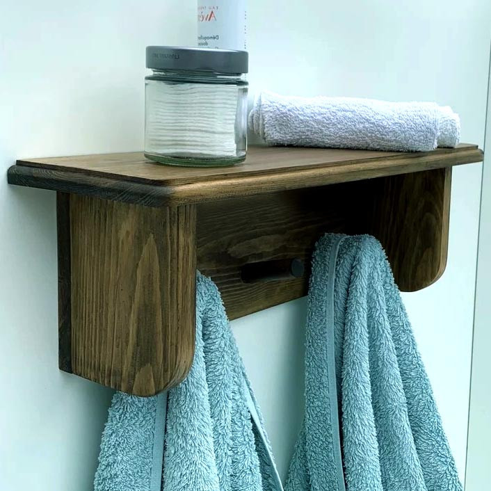 Полка для ванной 