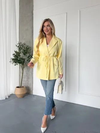 Женский пиджак с поясом - универсальная вещь для базового гардероба Одесса