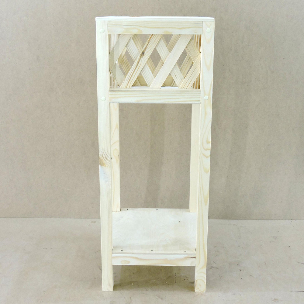 Кашпо на стойке 