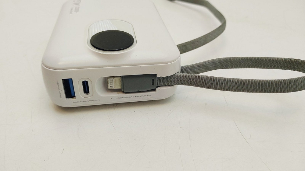 Павербанк з вбудованим кабелем 35ЗPB20 35w 20000mAh (товар вживаний) Луцьк - фото 4