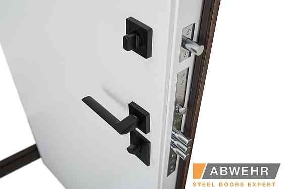 Двери входные, квартирные ABWEHR. Модель 251 LAGUNA Цвет Дуб табак / Белый 960 Киев