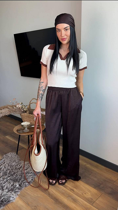 Жіночий стильний повсякденний костюм-трійка дабл шовк жатий Шоколад Одеса - фото 1