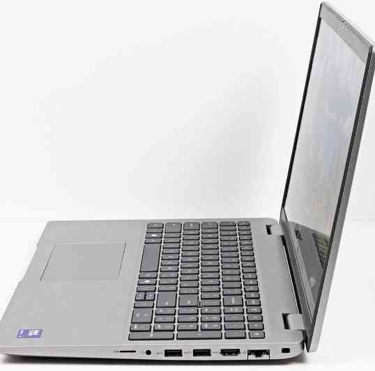 Dell Latitude 5550 Core Ultra 5 125U/ RAM 16 Gb/ SSD 1 Tb/ 15,6