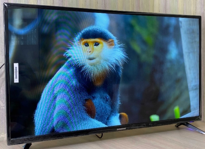 Телевізор: Samsung Smart TV 39" 4K, IPS, IPTV, T2 Харків - фото 2