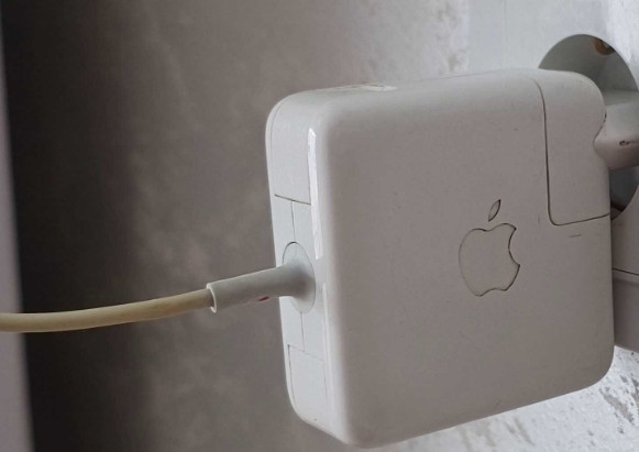 Ноутбук: MacBook Air 14" Big Sur / Core i5/4 ОЗУ / 128Gb. SSD. Київ - фото 7