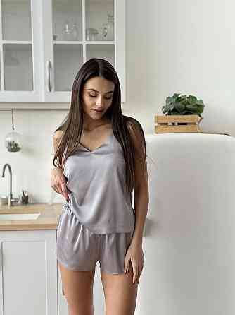 Пижама женская шелковая с шортами Серый 3XL/4XL Харьков