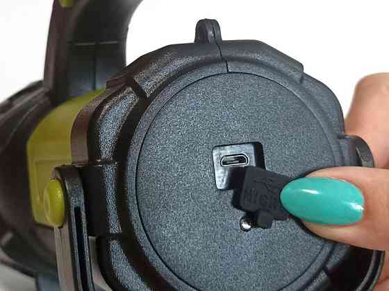 Ліхтар ручний A-T80C із вбудованим акумулятором 2400 mAh Харків