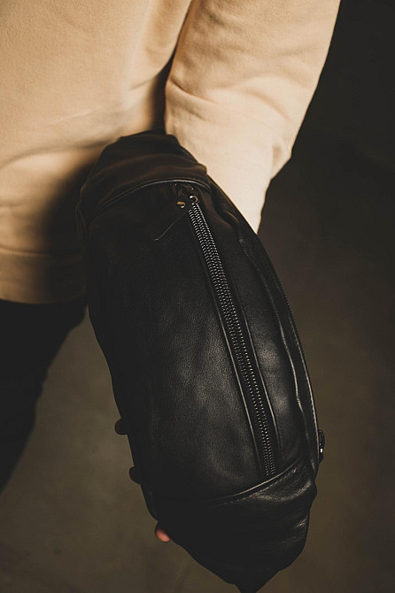 Кожаная мужская бананка, поясная сумка SL003 (Черная) Сумы - изображение 9