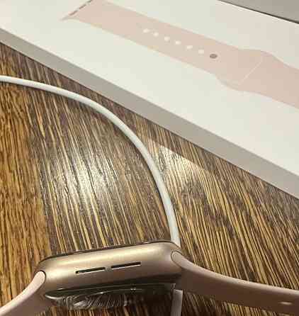 Смарт-Часи Apple Watch Series 6 40mm. Київ