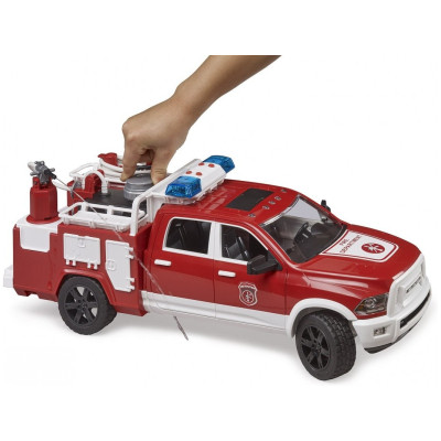 Спецтехніка Bruder RAM 2500 Пожежна машина 1:16 (02544) Вінниця - фото 3