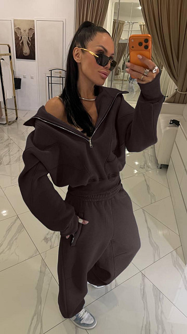 Женский стильный костюм с лампасами из качественной турецкой ткани Шоколад, 42/44 Одесса - изображение 5