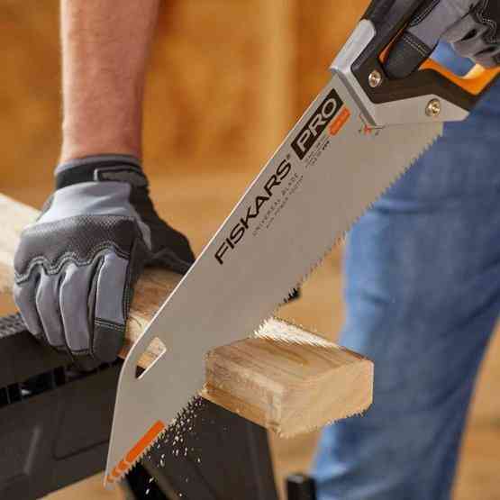 Універсальна Ручна Пила 38 см 9 TPI з чохлом Fiskars "PowerTooth" (1062930) Загартована сталь Нововолинськ